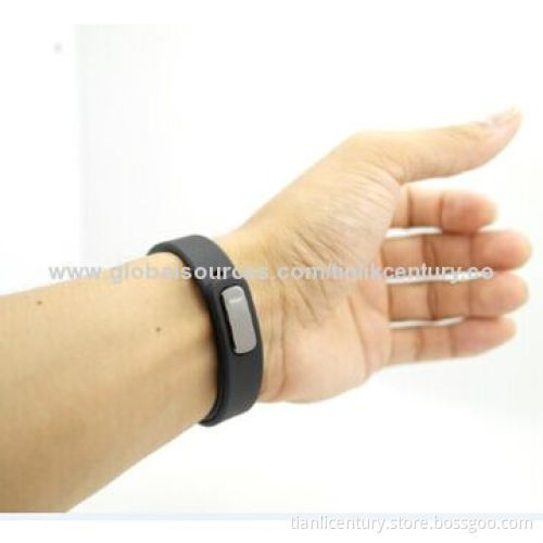 Smart Watch, Rechargeable Lithium Batteries Last for 7 Days